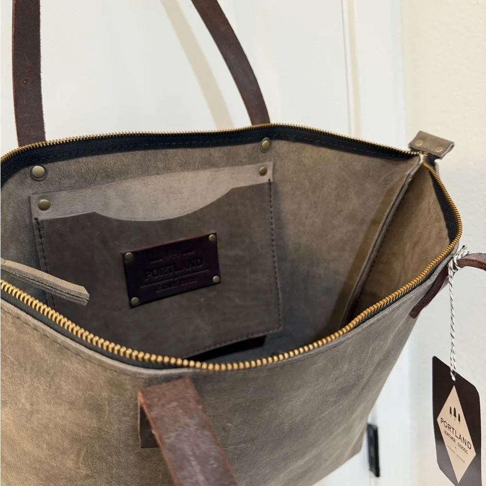 NWT Portland Leather Goods Tote in Dark Brown/Gray - Picture 8 of 8